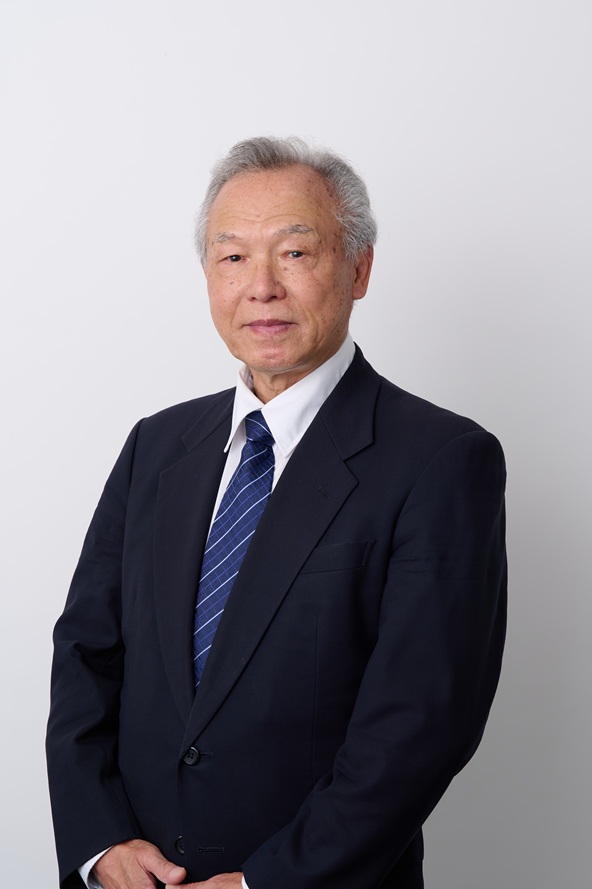 内田 忠男
